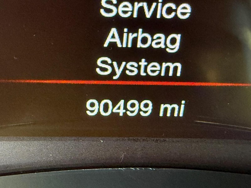 Jeep Grand Cherokee Vehicle Image 26