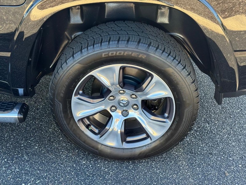 Ram 1500 Vehicle Image 06