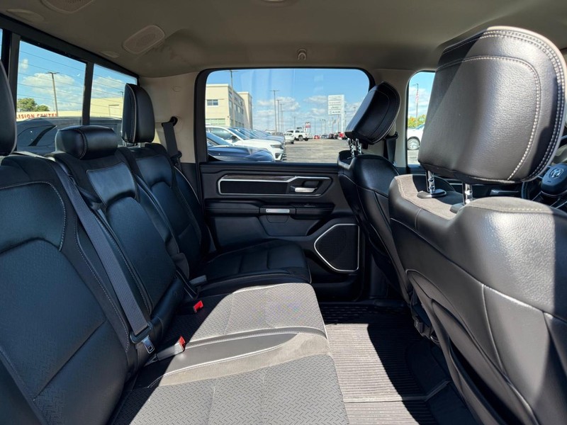 Ram 1500 Vehicle Image 10