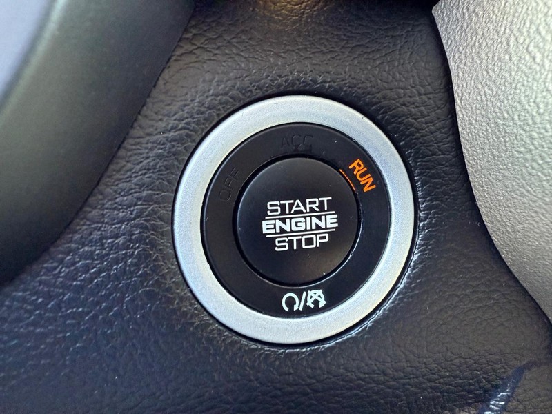 Ram 1500 Vehicle Image 15