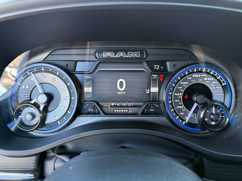 Ram 1500 Vehicle Image 22