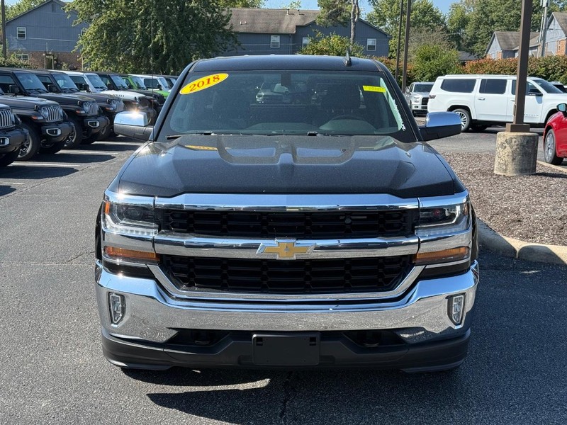 Chevrolet Silverado 1500 Vehicle Image 09