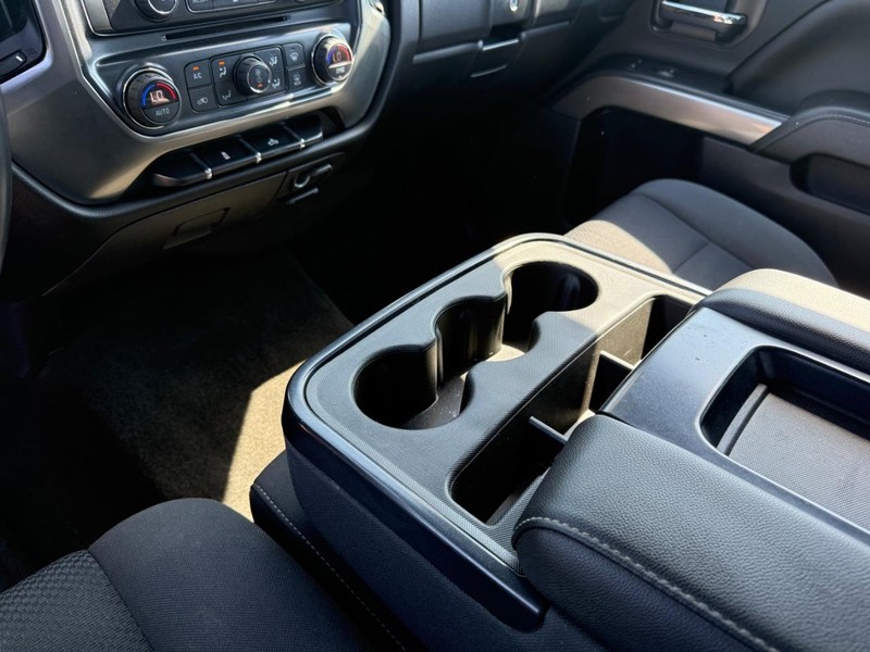 Chevrolet Silverado 1500 Vehicle Image 18
