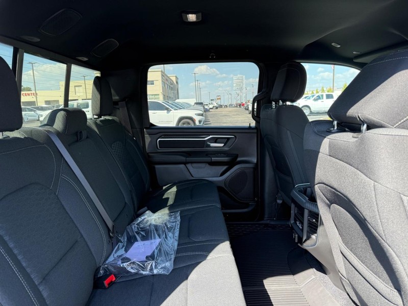 Ram 1500 Vehicle Image 04