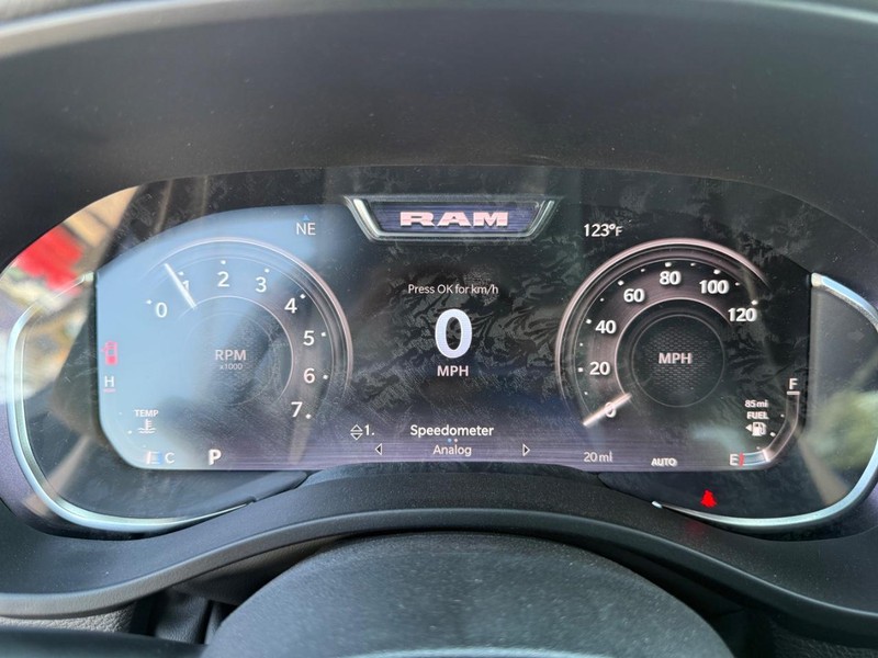 Ram 1500 Vehicle Image 14