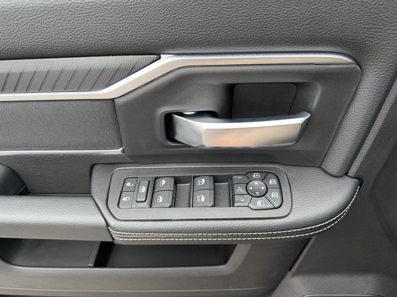 Ram 2500 Vehicle Image 16