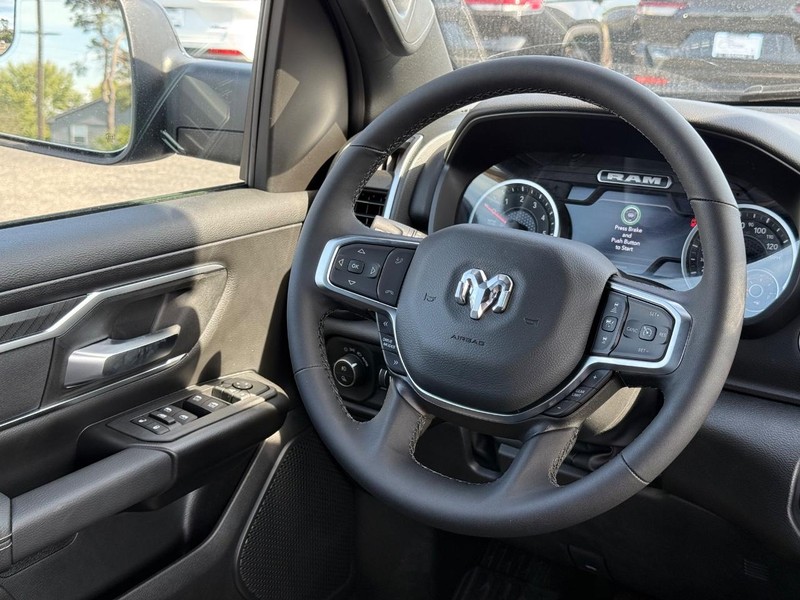 Ram 1500 Vehicle Image 06