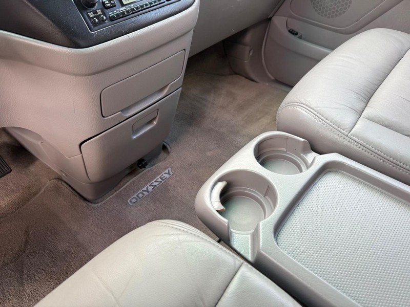 Honda Odyssey Vehicle Image 17
