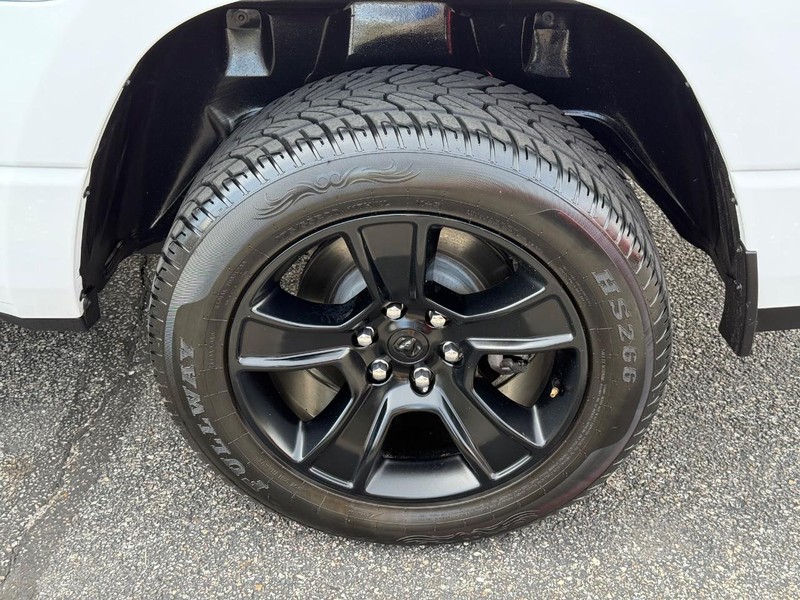 Ram 1500 Vehicle Image 06