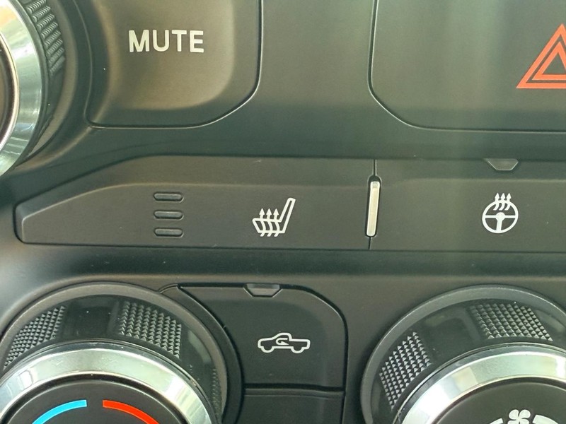Ram 1500 Vehicle Image 15
