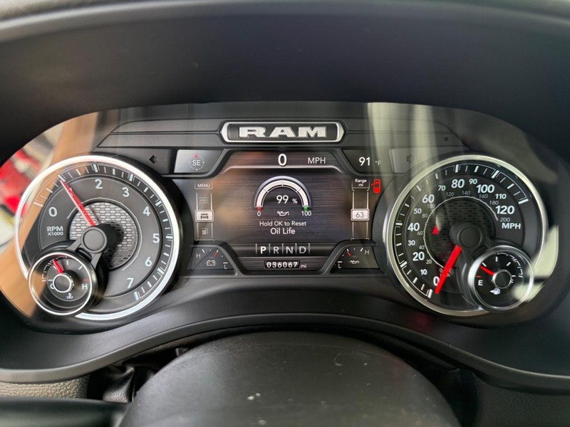 Ram 1500 Vehicle Image 22