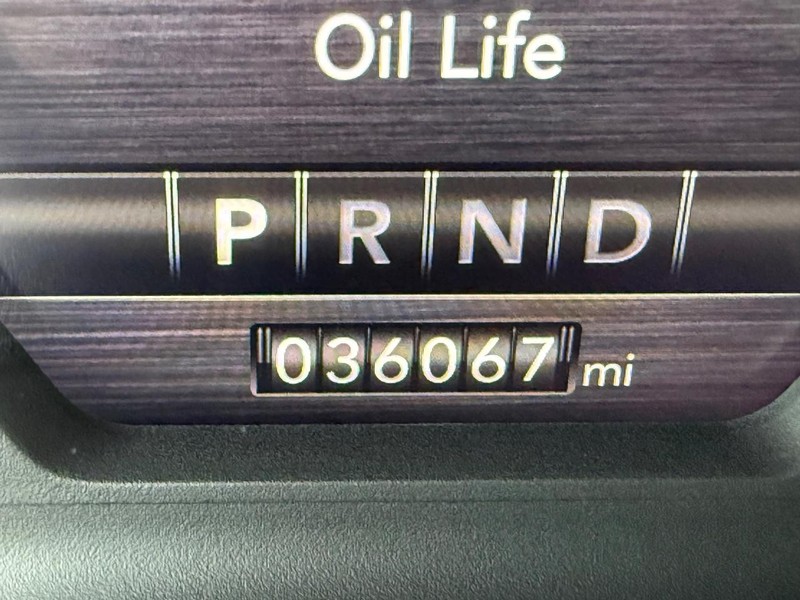 Ram 1500 Vehicle Image 23