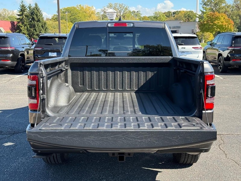 Ram 1500 Vehicle Image 07