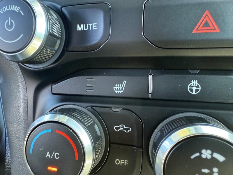 Ram 1500 Vehicle Image 17