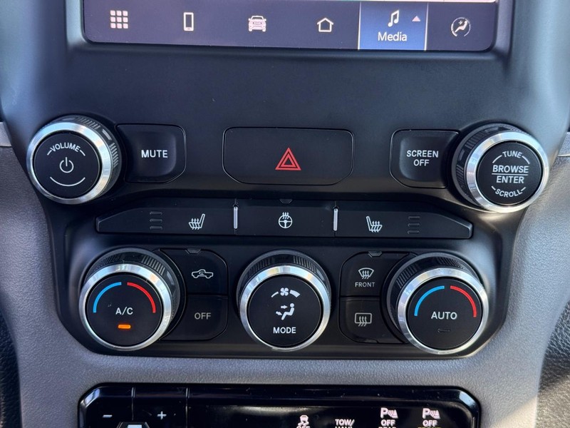 Ram 1500 Vehicle Image 20