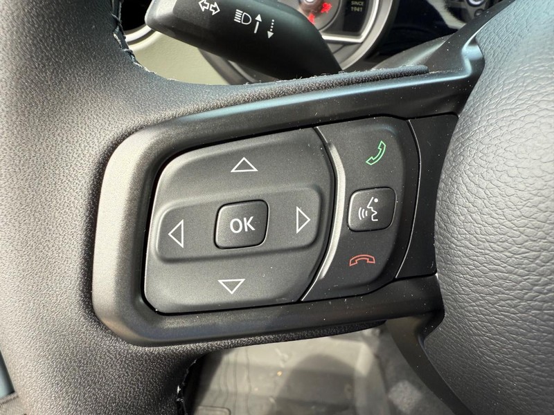 Jeep Gladiator Vehicle Image 07