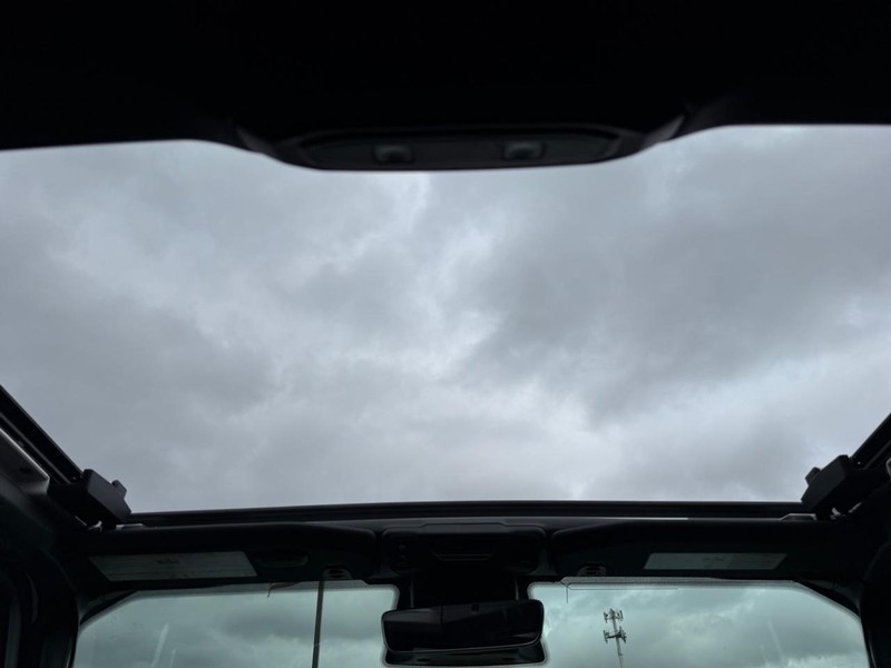 Jeep Wrangler Vehicle Image 05