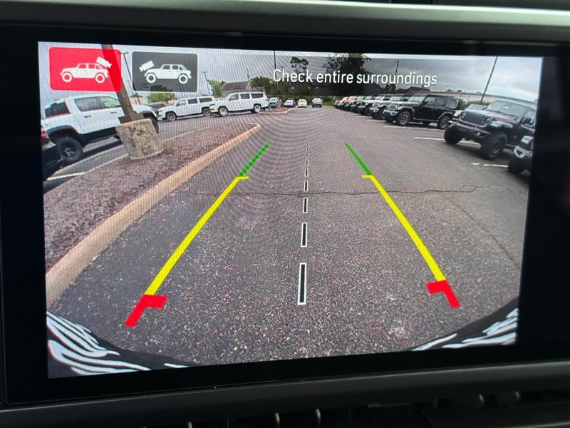 Jeep Wrangler Vehicle Image 13