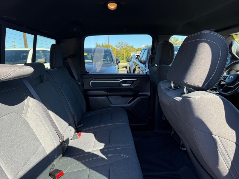 Ram 1500 Vehicle Image 10