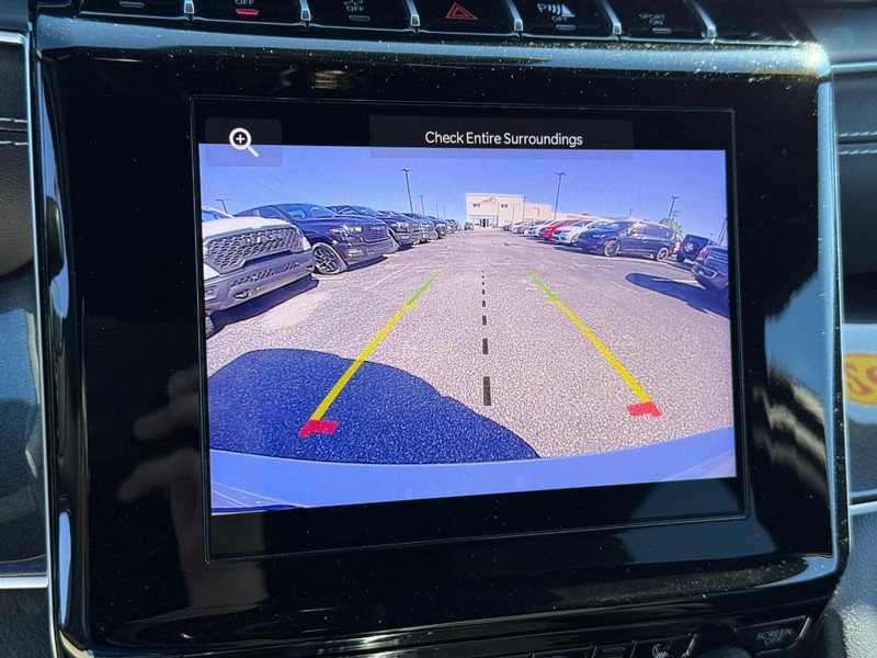 Jeep Grand Cherokee L Vehicle Image 20