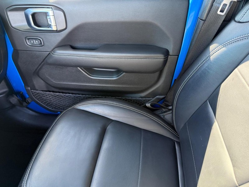 Jeep Wrangler 4xe Vehicle Image 22