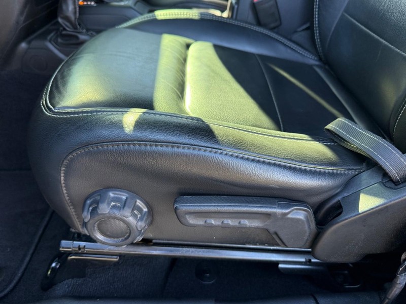 Jeep Wrangler 4xe Vehicle Image 27