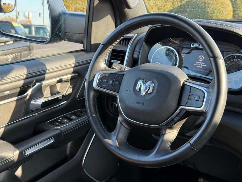 Ram 1500 Vehicle Image 13