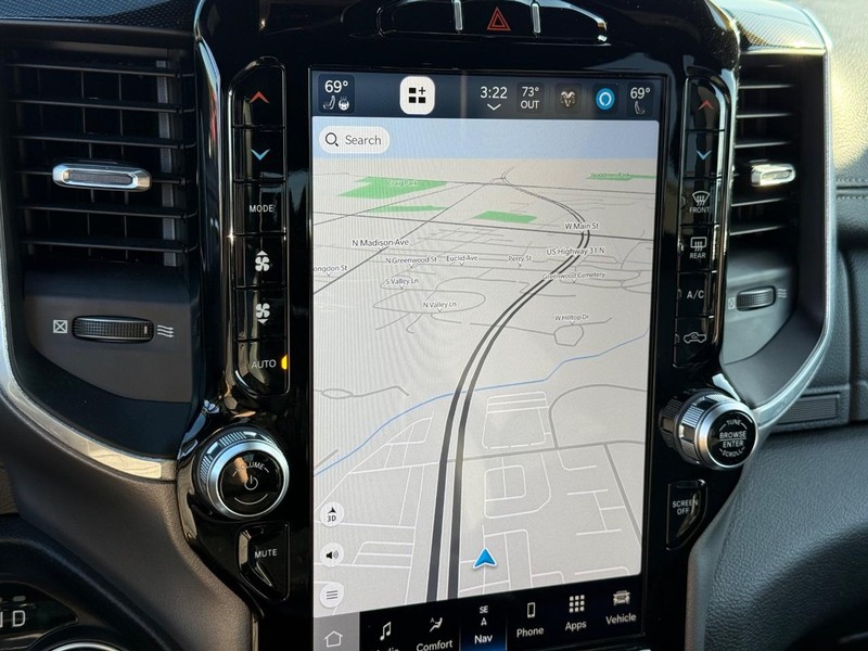 Ram 1500 Vehicle Image 17