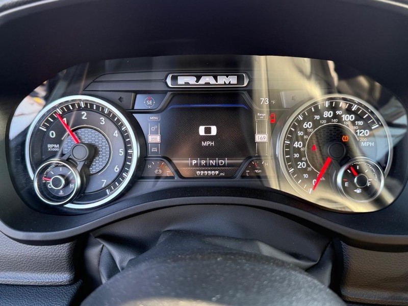 Ram 1500 Vehicle Image 22