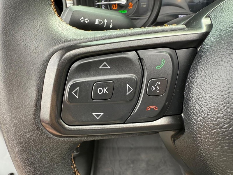 Jeep Wrangler 4xe Vehicle Image 14