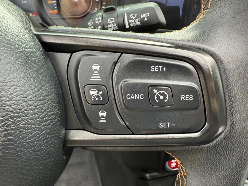 Jeep Wrangler 4xe Vehicle Image 15