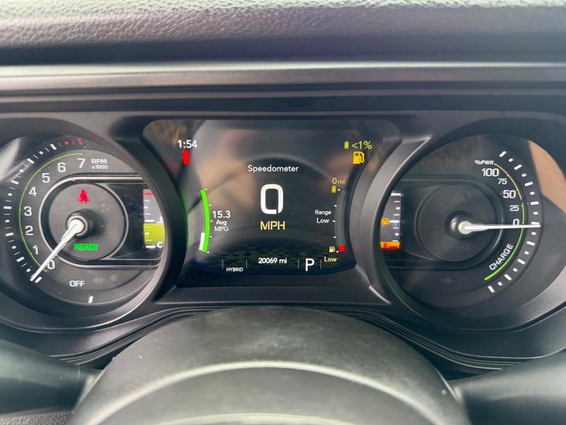 Jeep Wrangler 4xe Vehicle Image 23