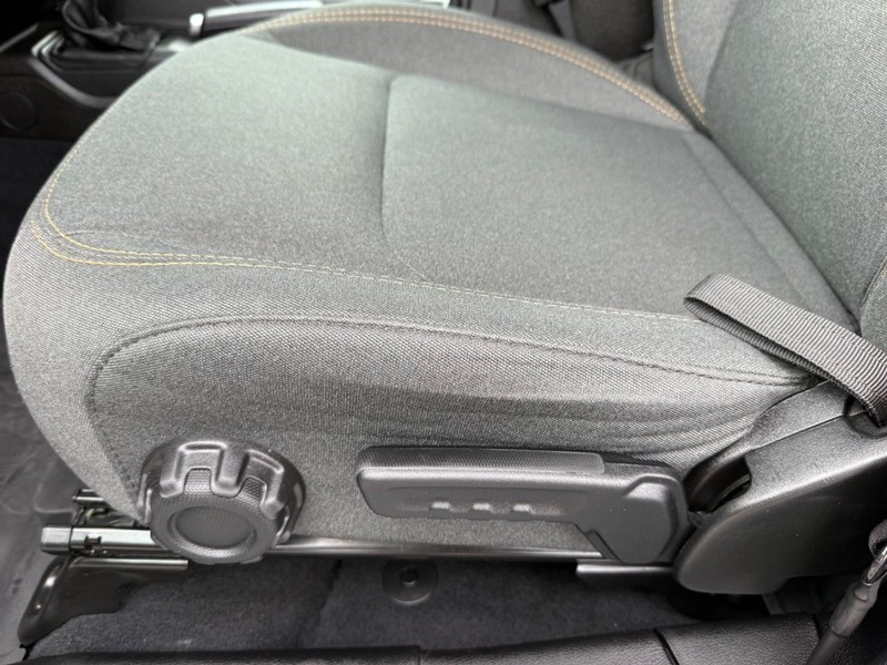 Jeep Wrangler 4xe Vehicle Image 26