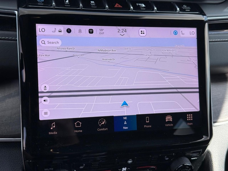 Jeep Grand Cherokee 4xe Vehicle Image 19