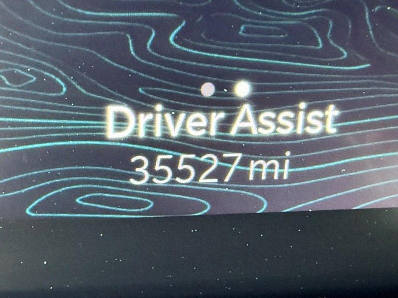 Jeep Grand Cherokee 4xe Vehicle Image 26