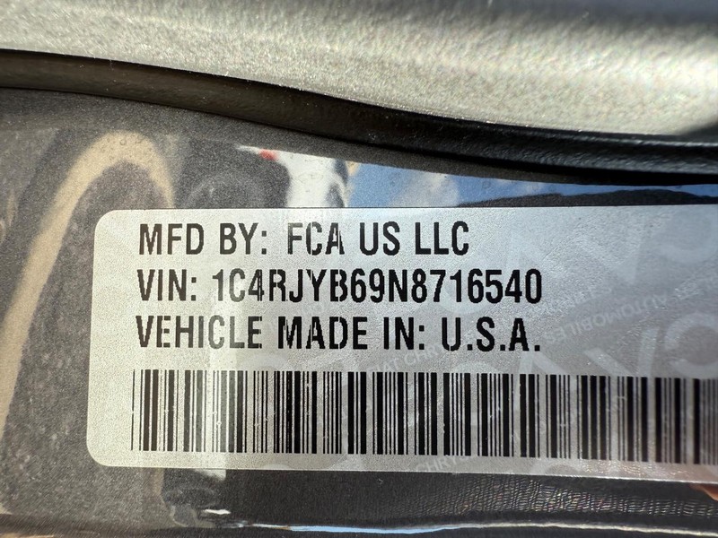 Jeep Grand Cherokee 4xe Vehicle Image 29