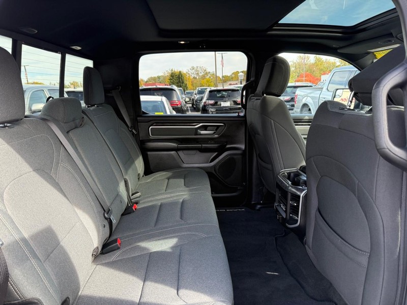 Ram 1500 Vehicle Image 10