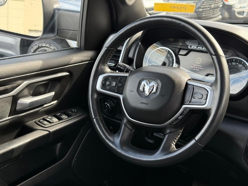 Ram 1500 Vehicle Image 13