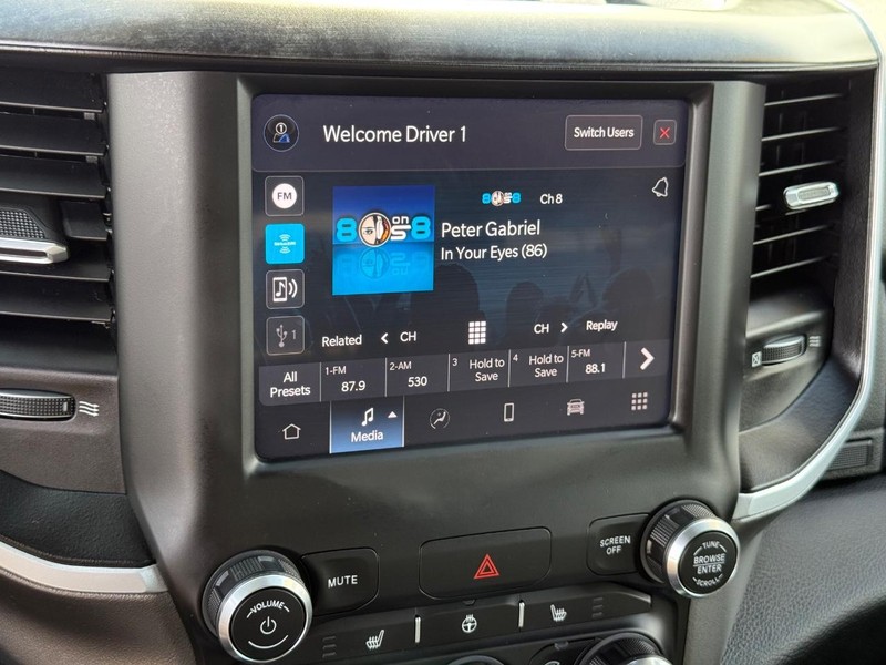 Ram 1500 Vehicle Image 18