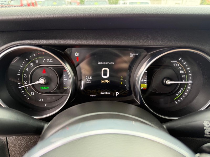 Jeep Wrangler 4xe Vehicle Image 24