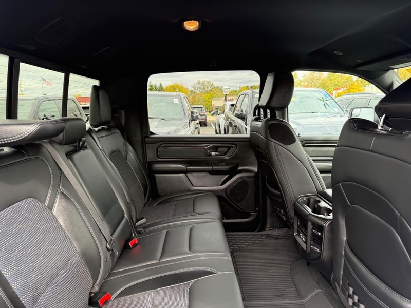 Ram 1500 Vehicle Image 10