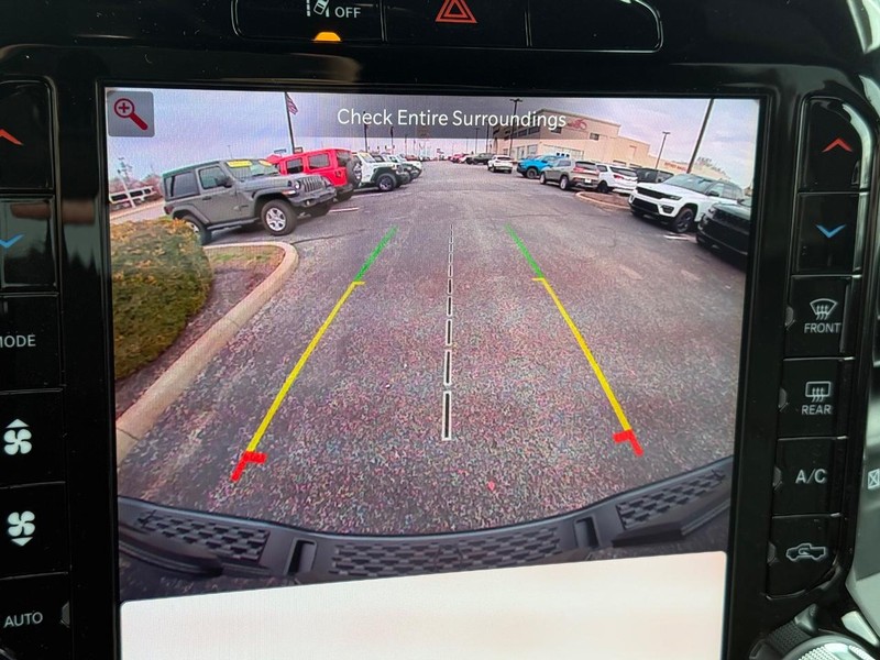 Ram 1500 Vehicle Image 11