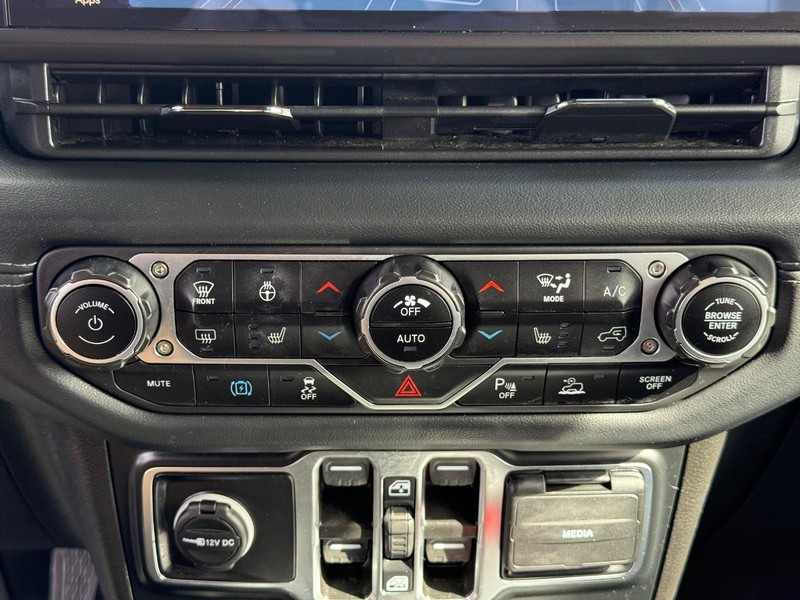 Jeep Wrangler 4xe Vehicle Image 20