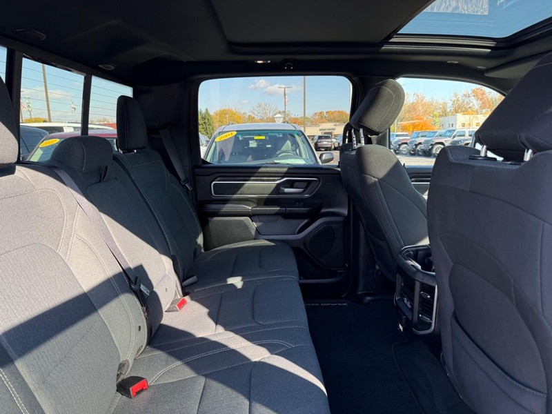 Ram 1500 Vehicle Image 10