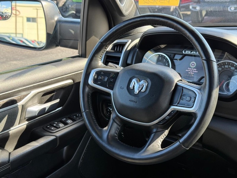 Ram 1500 Vehicle Image 13