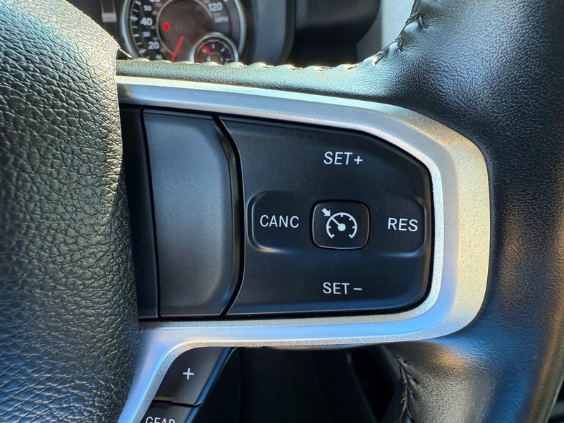 Ram 1500 Vehicle Image 15