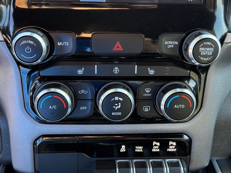 Ram 1500 Vehicle Image 20