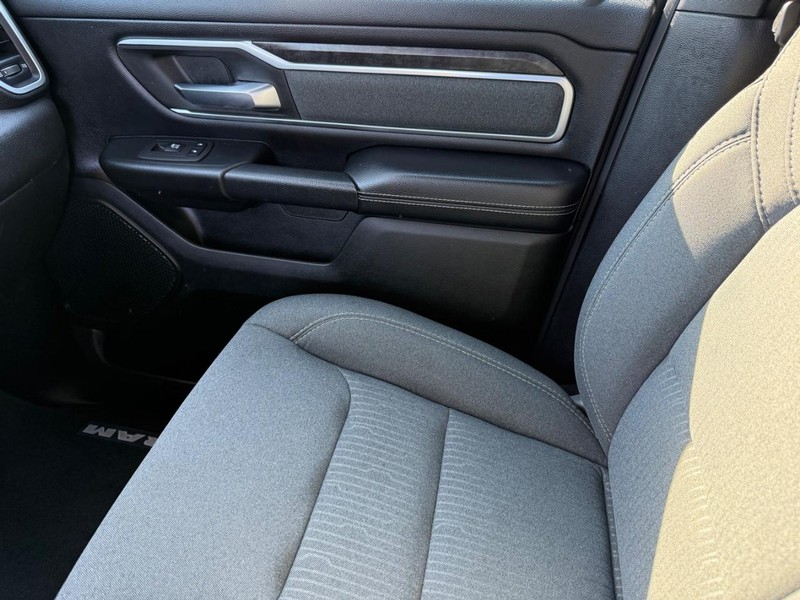 Ram 1500 Vehicle Image 22