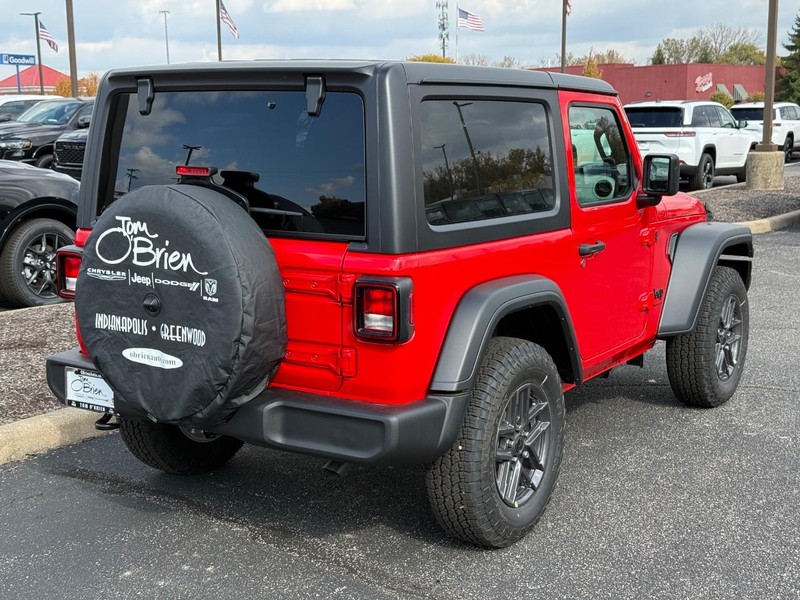 Jeep Wrangler Vehicle Image 03