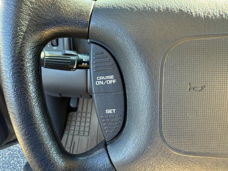 Dodge Dakota Vehicle Image 13